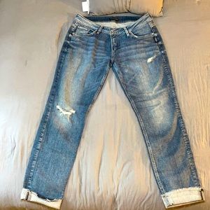 Silver Brand ripped skinny Blue Jeans. Never worn.